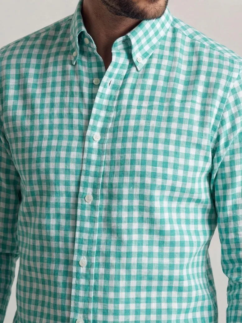 Chemise en lin à carreaux verts