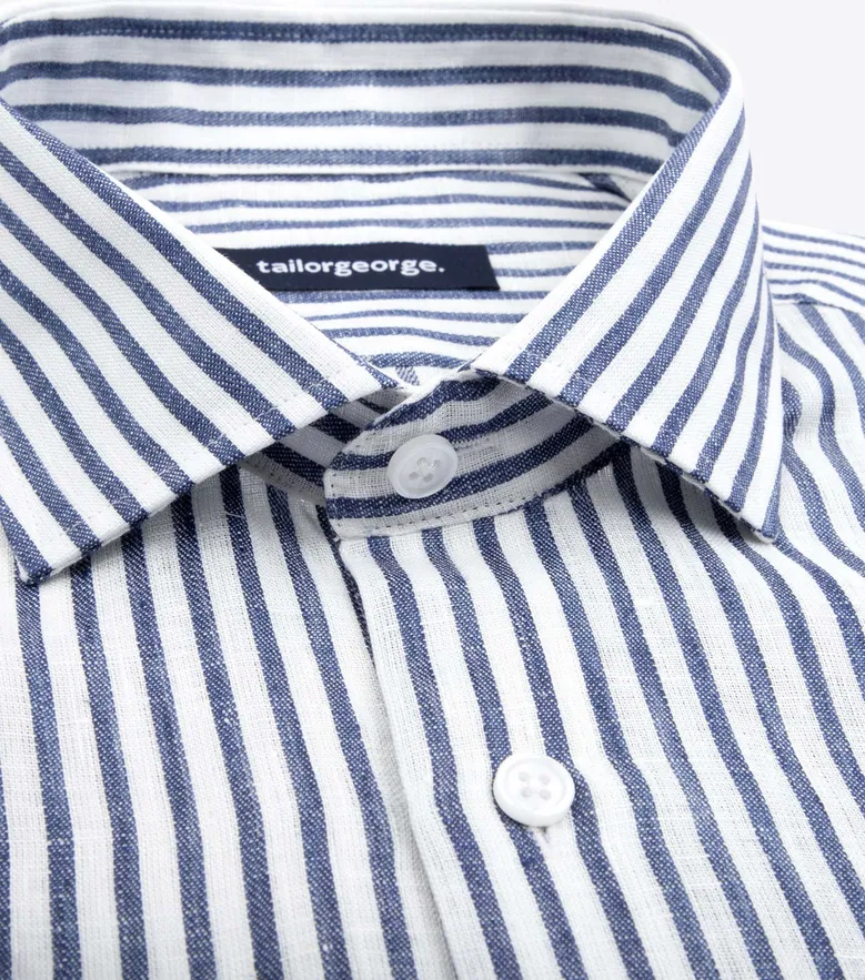 Chemise en lin à rayures bleues