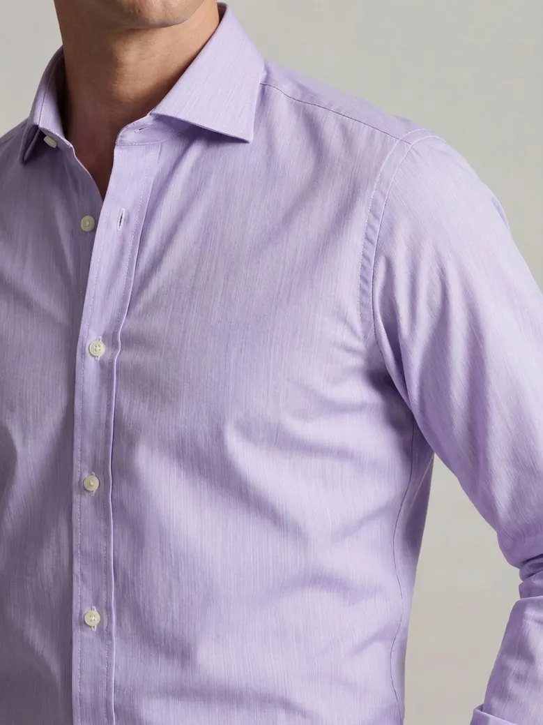 Chemise en fil-à-fil uni mauve facile à repasser