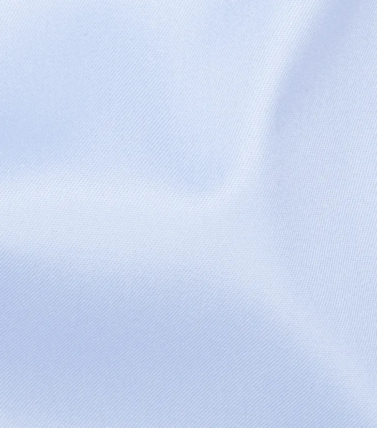 Chemise en twill uni bleu ciel infroissable