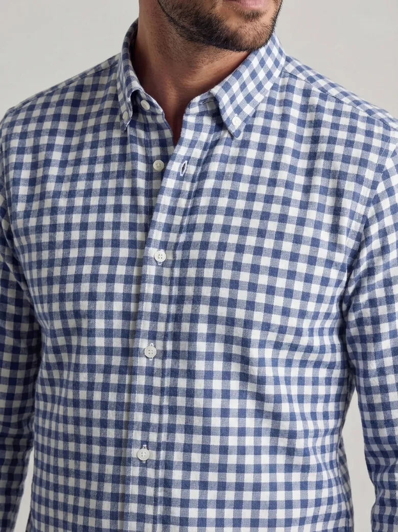 Chemise en flanelle légère et douce
