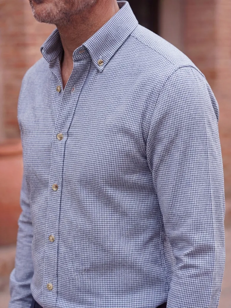 Chemise en flanelle à mini-carreaux bleus